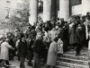 Manifestation pour la conservation sur place de la colonnade du théâtre