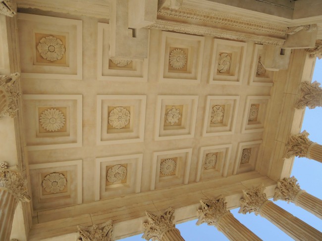 Plafond du pronaos