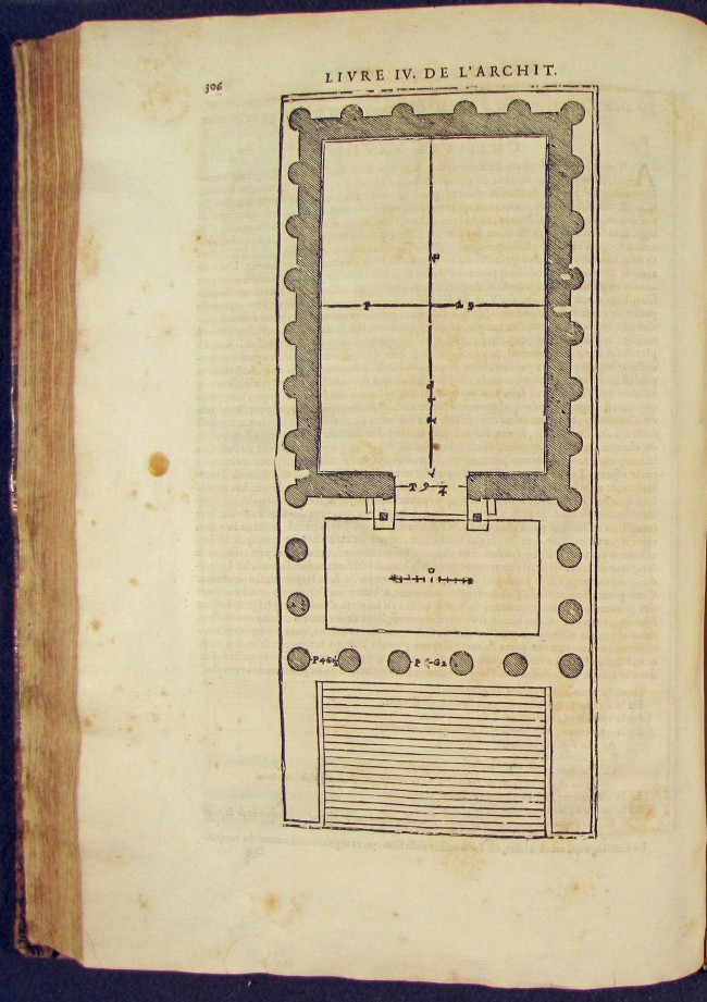 Plan de la Maison Carrée