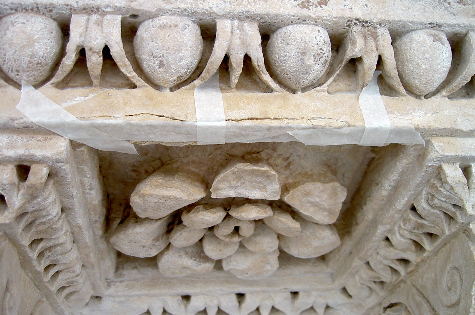 Collage d'un élément de décor 4 La Maison Carrée